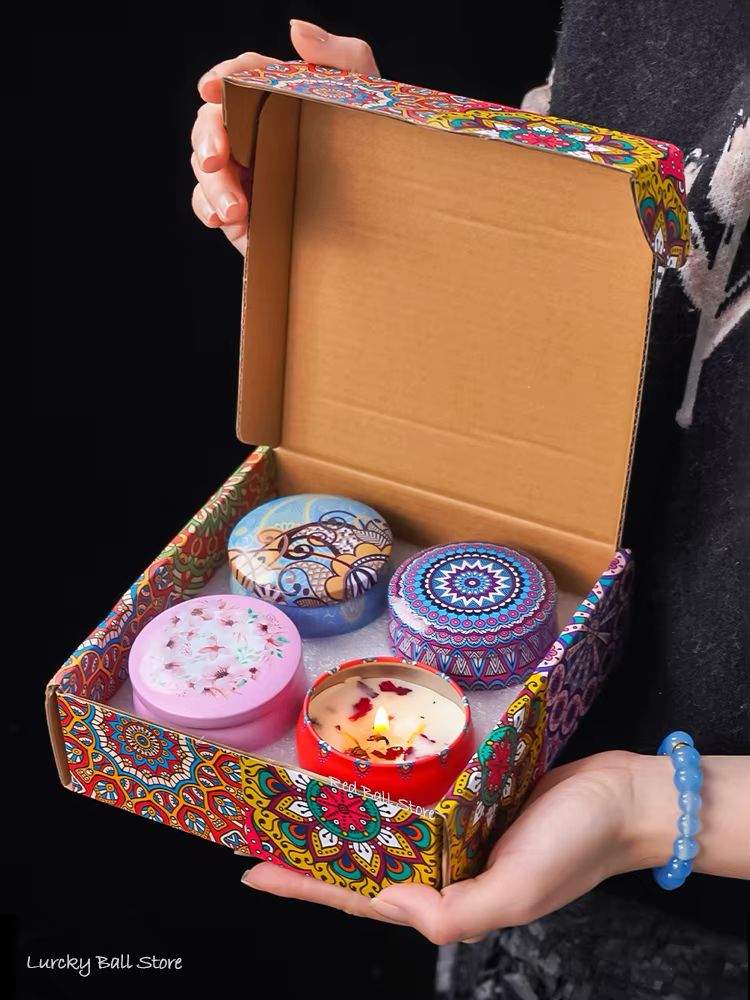4 Pezzi ✨ Set di Candele Profumate Eleganti – Regalo Perfetto e Decorazione Unica 🎁